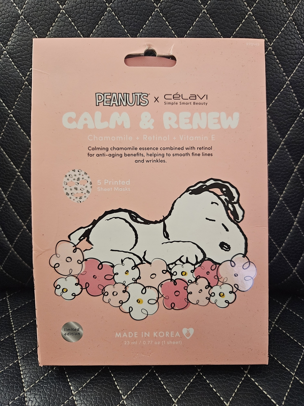 Peanuts x Celavi Snoopy Calm & Renew Face Mask 5 Pack Chamomile Retinol